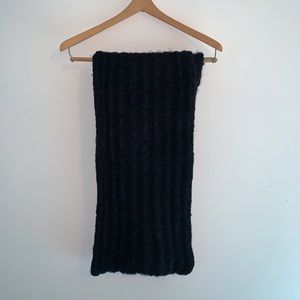Black Infinity Scarf